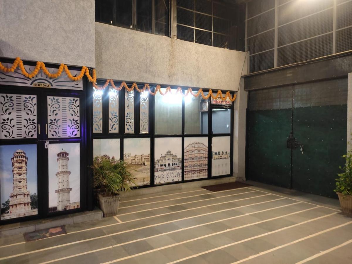 Sukh Sagar Hotel ジャイプール エクステリア 写真
